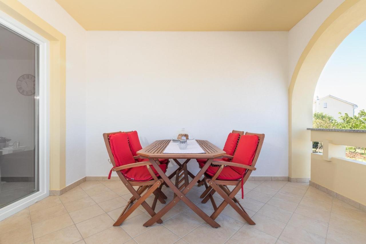 Apartments With A Parking Space Punat, Krk - 20553 Екстер'єр фото