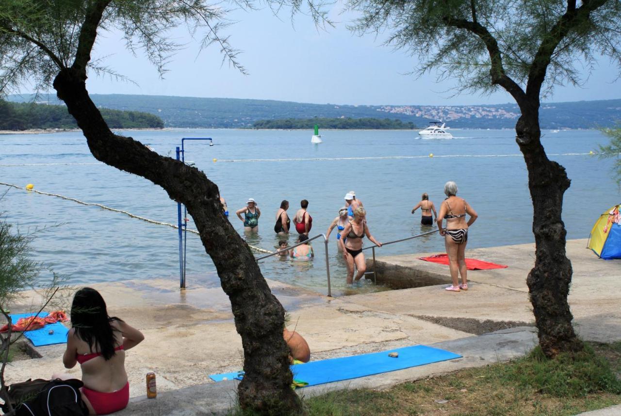 Apartments With A Parking Space Punat, Krk - 20553 Екстер'єр фото