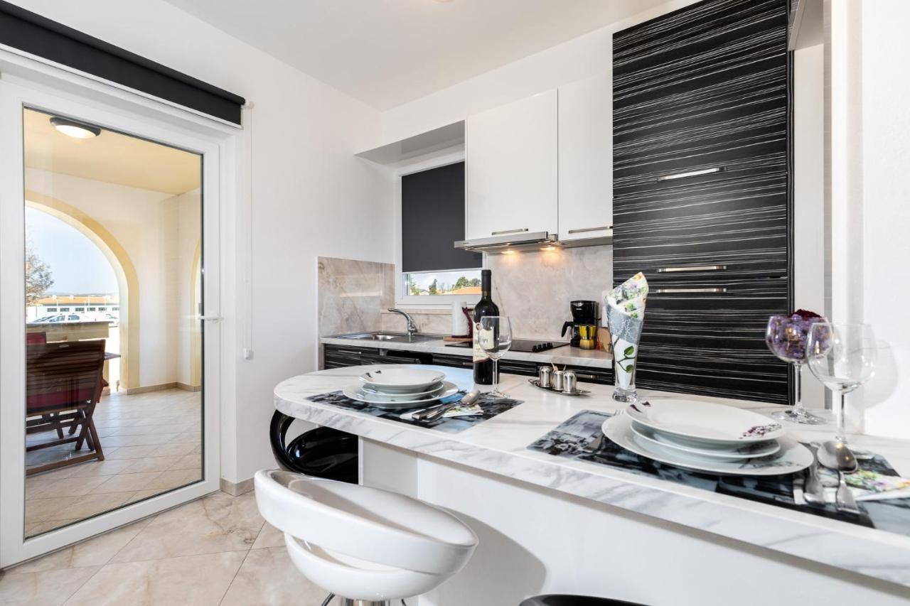 Apartments With A Parking Space Punat, Krk - 20553 Екстер'єр фото