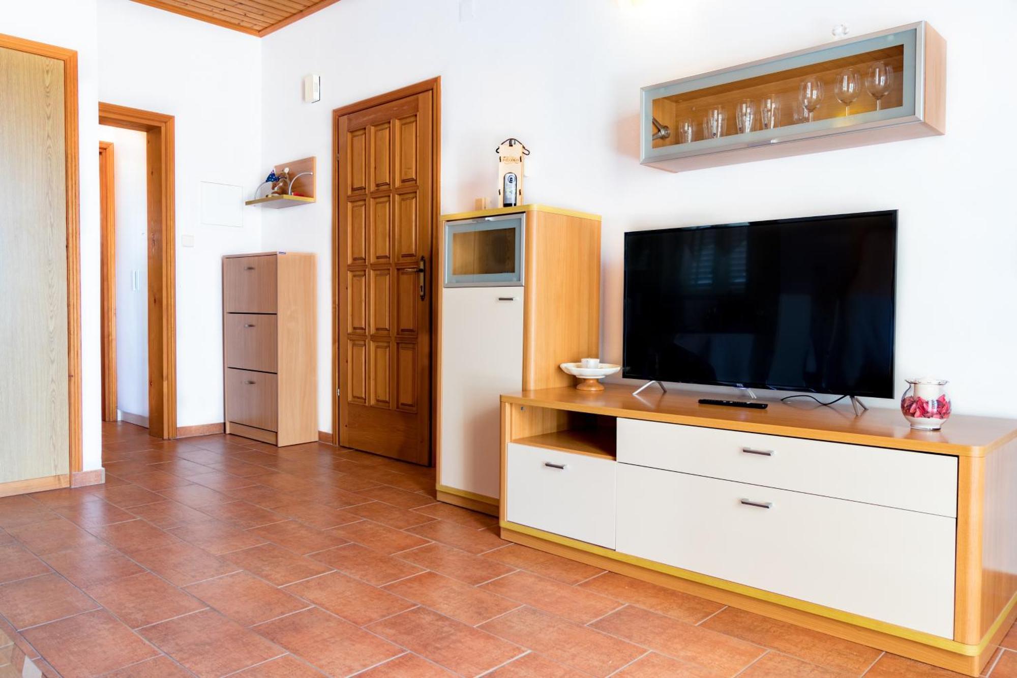 Apartments With A Parking Space Punat, Krk - 20553 Номер фото
