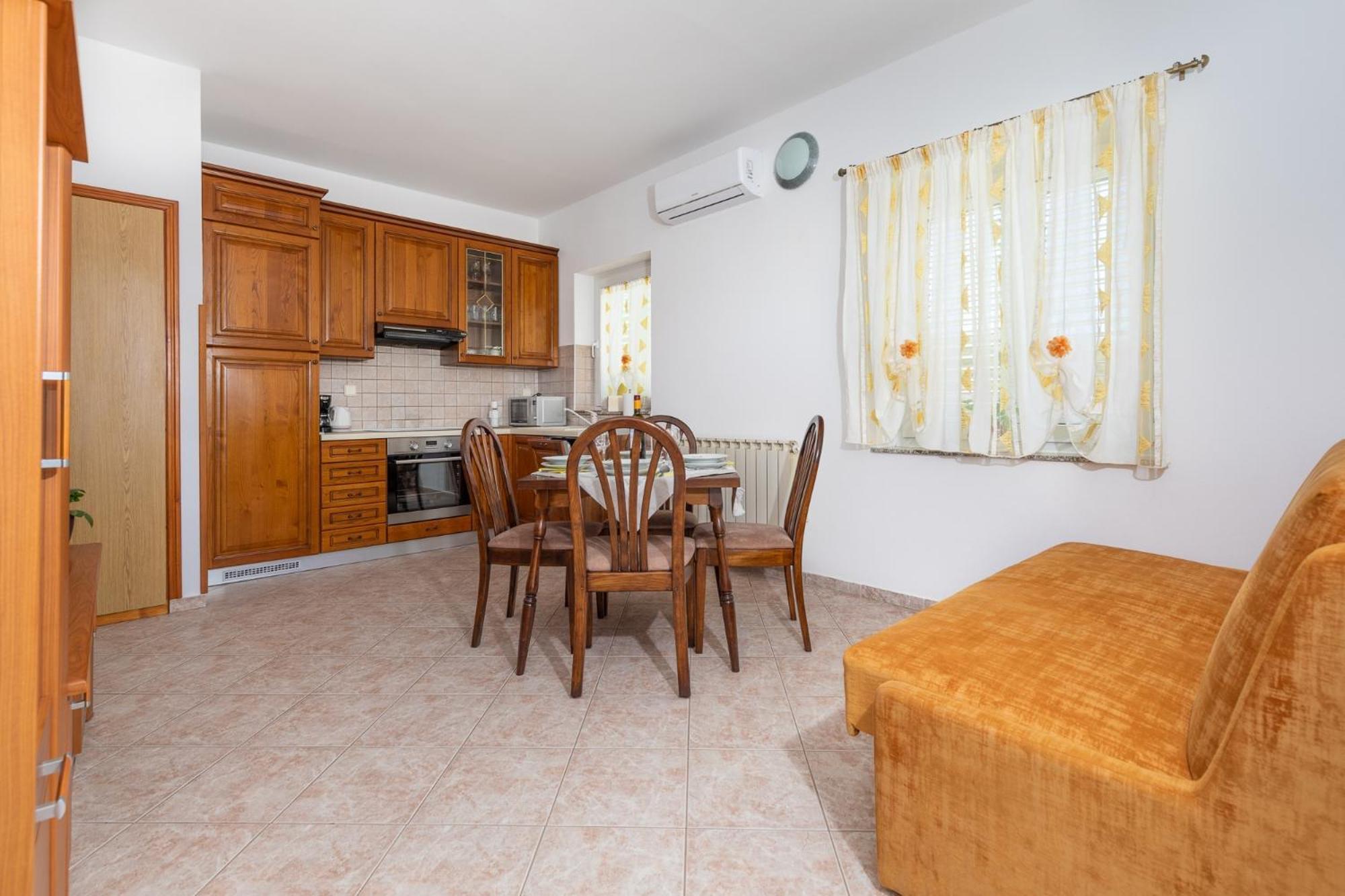 Apartments With A Parking Space Punat, Krk - 20553 Екстер'єр фото